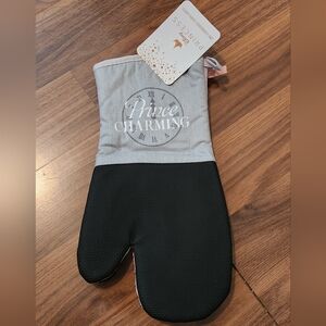 Pair of Disney Prince/Princess Oven Mitts